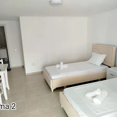 Apartament Andi Wlora